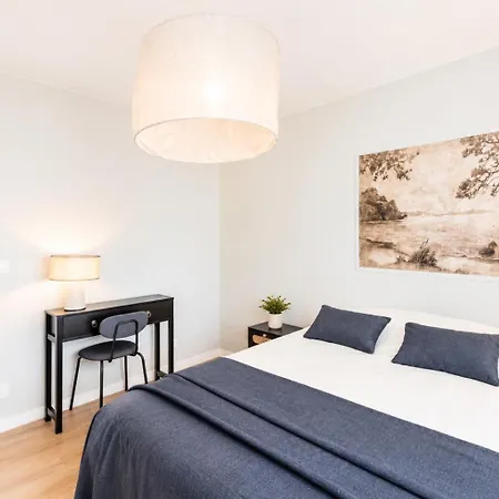 M100-103 Jolie En Colocation A Apartman